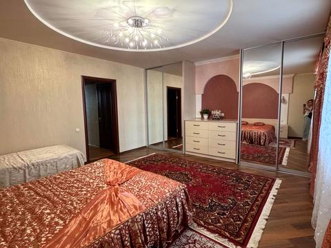 квартира за адресою Зодчих вул., 4