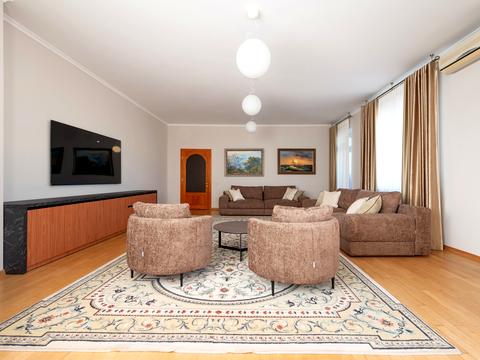 квартира за адресою Лєскова вул., 1-А