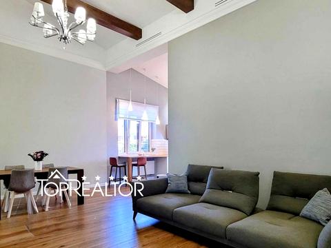 будинок за адресою Центральна