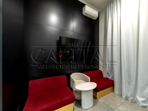 комерційна за адресою Богдана Хмельницького вул., 32