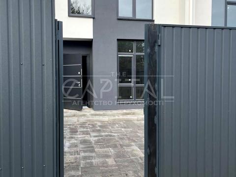 будинок за адресою Грушевського вул.