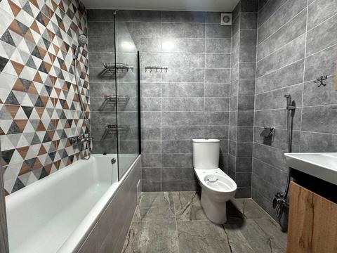 квартира по адресу Химиков ул., 24