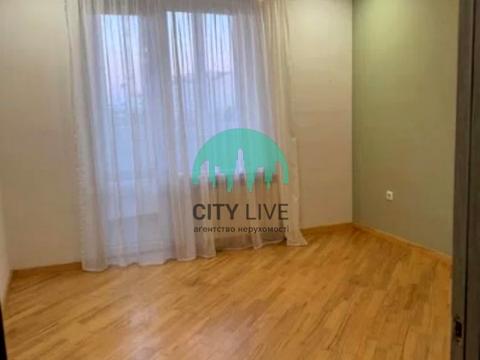 квартира за адресою Тролейбусна вул., 28