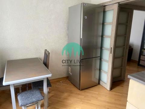 квартира за адресою Тролейбусна вул., 28