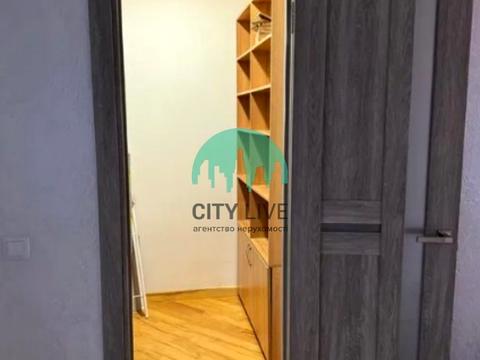 квартира за адресою Тролейбусна вул., 28