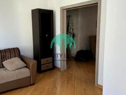 квартира за адресою Тролейбусна вул., 28