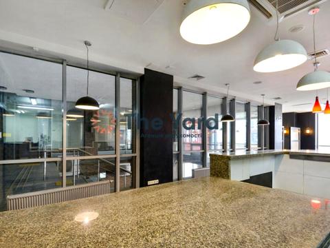 комерційна за адресою Саксаганського вул., 120