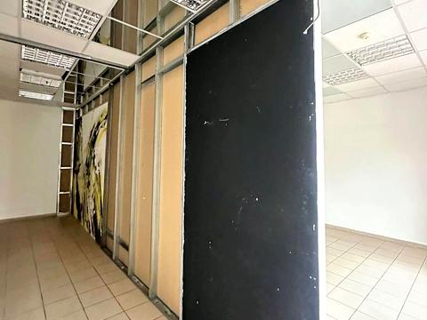 коммерческая по адресу ратуша, 1