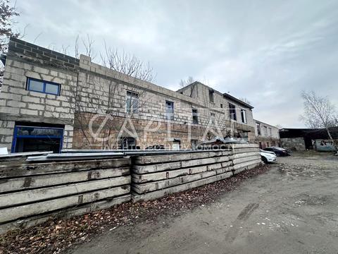 коммерческая по адресу Любомирська ул., 9