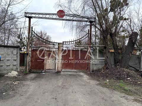 коммерческая по адресу Любомирська ул., 9