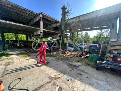 коммерческая по адресу Любомирська ул., 9