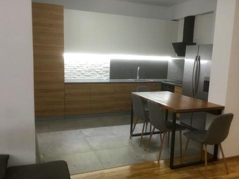 квартира по адресу Французский бульв., 26/2