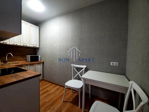 квартира за адресою Олени Теліги вул., 25