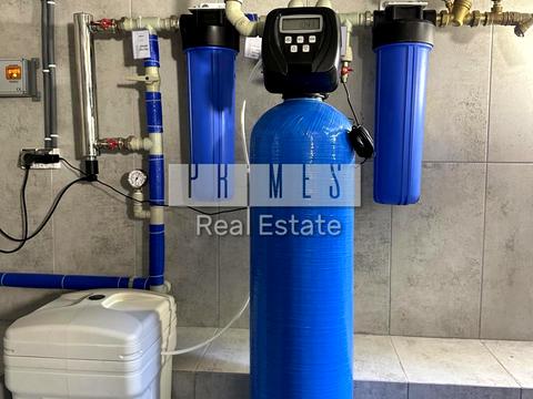 будинок за адресою Шкільна вул., 12