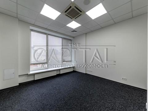 комерційна за адресою Січових Стрільців вул. (Артема), 50