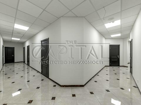 комерційна за адресою Січових Стрільців вул. (Артема), 50