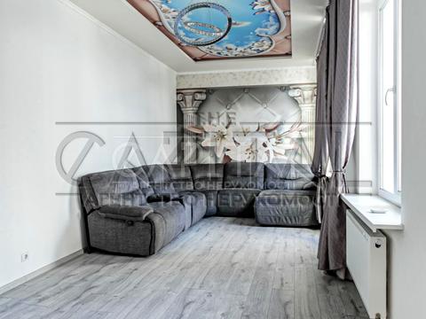 квартира за адресою Світлицького вул., 35