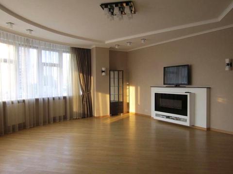 квартира за адресою Лесі Українки бульв., 7-Б