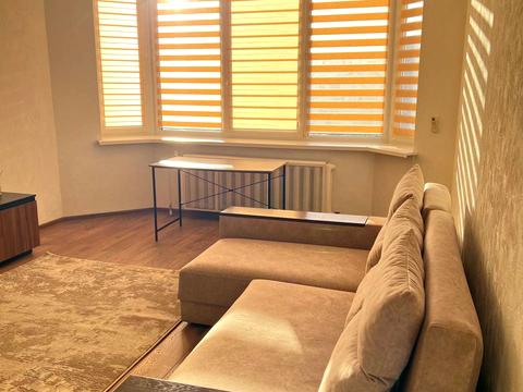 квартира за адресою Анни Ахматової вул., 35-А