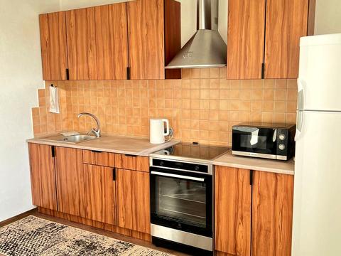 квартира за адресою Анни Ахматової вул., 35-А