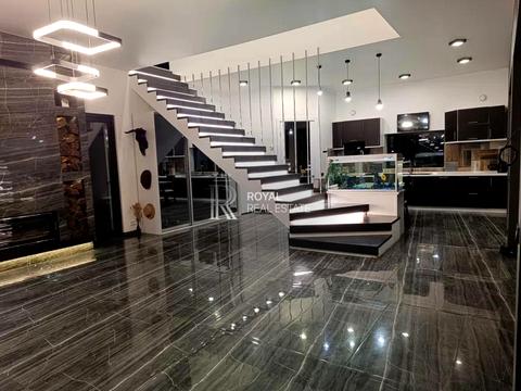 будинок за адресою Дачна