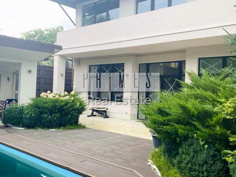 дом по адресу Русановские Сады ул.