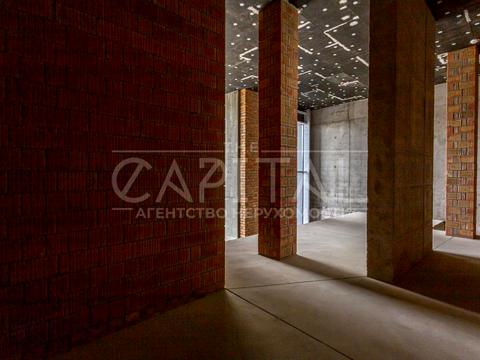 коммерческая по адресу вул. Ґарета Джонса, 8