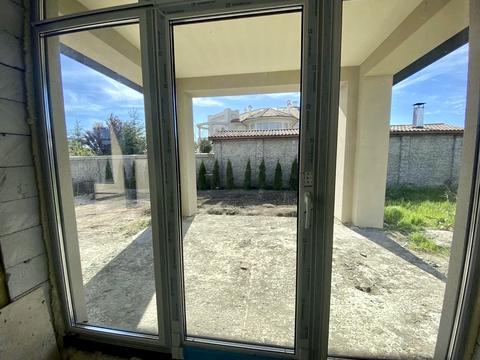 будинок за адресою Коралова вул.