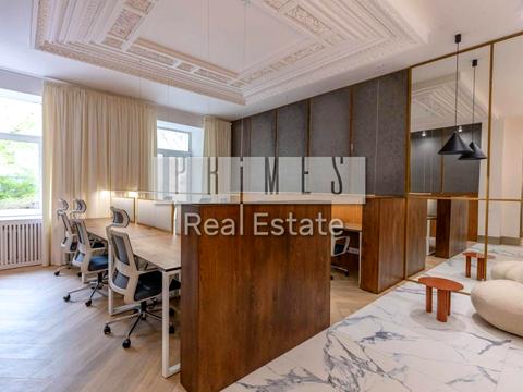 коммерческая по адресу В'ячеслава Липинського, 12