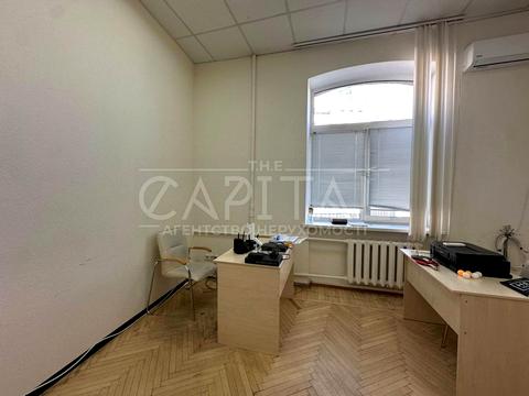 комерційна за адресою Київ, Січових Стрільців вул. (Артема), 77