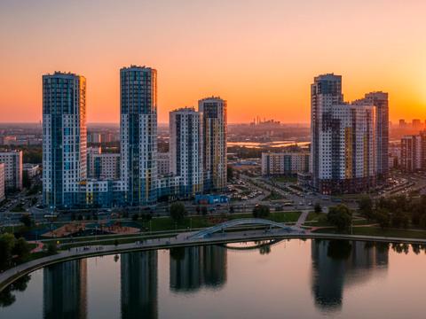 комерційна за адресою Олександра Мишуги вул., 2