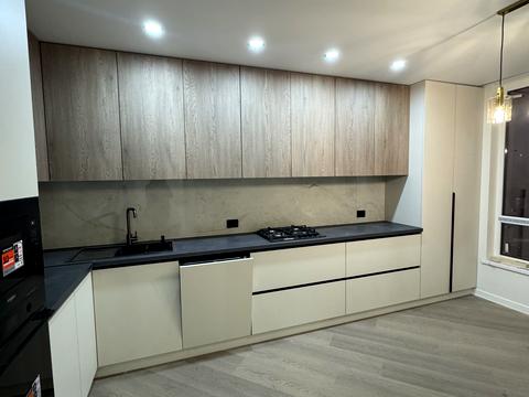 квартира по адресу Юліана Пелеша ул., 2