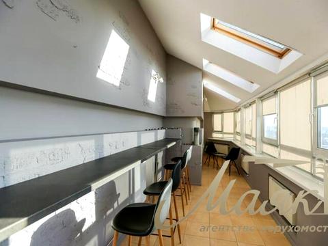 комерційна за адресою Клінічна вул., 23/25