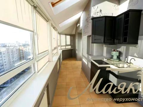 комерційна за адресою Клінічна вул., 23/25