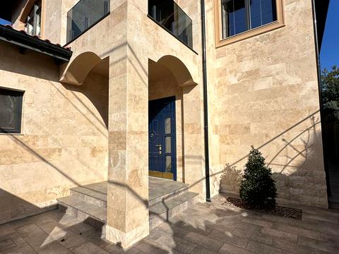 будинок за адресою Рівності пров.