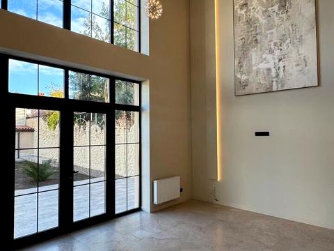 будинок за адресою Рівності пров.