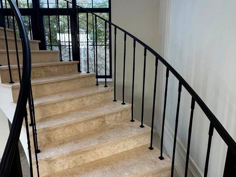 будинок за адресою Рівності пров.