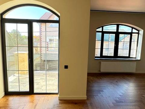 будинок за адресою Рівності пров.