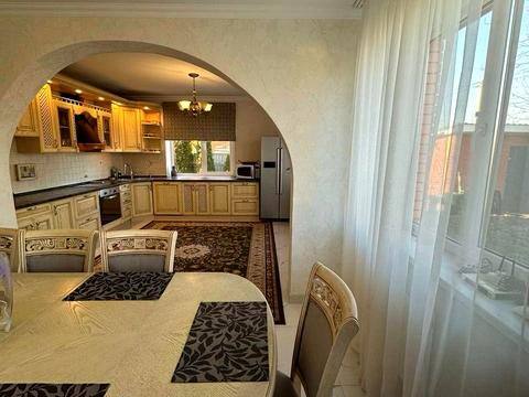 будинок за адресою Франка, 19Б