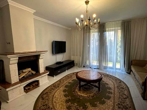 будинок за адресою Франка, 19Б