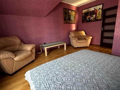 будинок за адресою Франка, 19Б