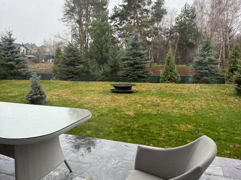 будинок за адресою Лобановського вул.