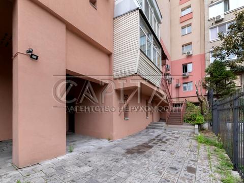 комерційна за адресою Антоновича вул. (Горького), 122