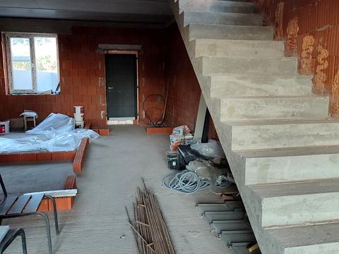 будинок за адресою Незалежності