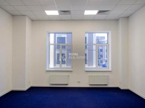 коммерческая по адресу Елены Телиги ул., 6