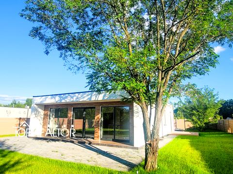 будинок за адресою Лісна