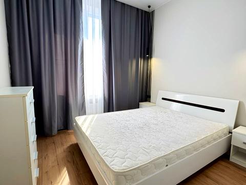 квартира за адресою Набережна Перемоги вул., 68-А