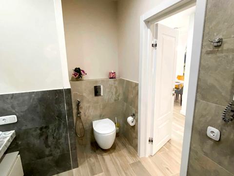 квартира по адресу Антоновича ул., 109