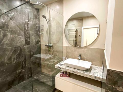 квартира по адресу Антоновича ул., 109