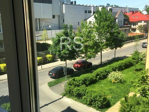 квартира по адресу Квитневая ул., 5